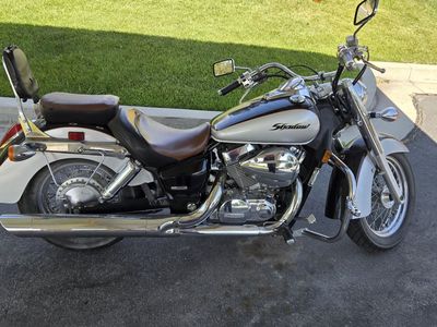 Honda Shadow Motorcycle - Classic Cruiser Style