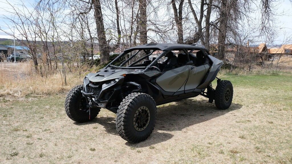 2026 Can-Am Maverick R MAX X rc With Smart-Shox