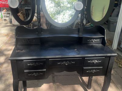 Black Vanity
