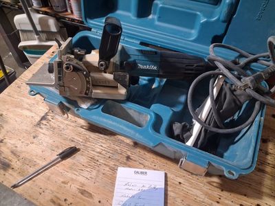 Makita PJ7000 Plate Joiner - Used, Corded, 5.6 AMP, with Case
