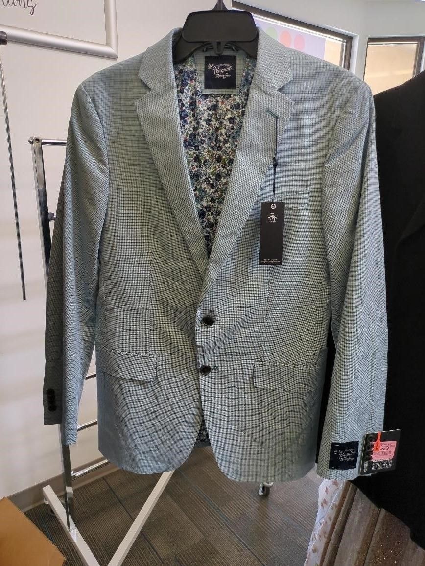 Men’s Penguin Coat 38R