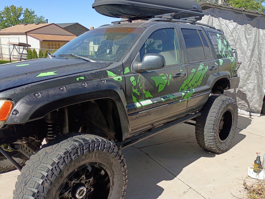2002 Jeep Grand Cherokee Laredo