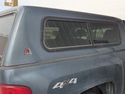Leer Blue Truck Shell / Camper Shell with Sliding Windows