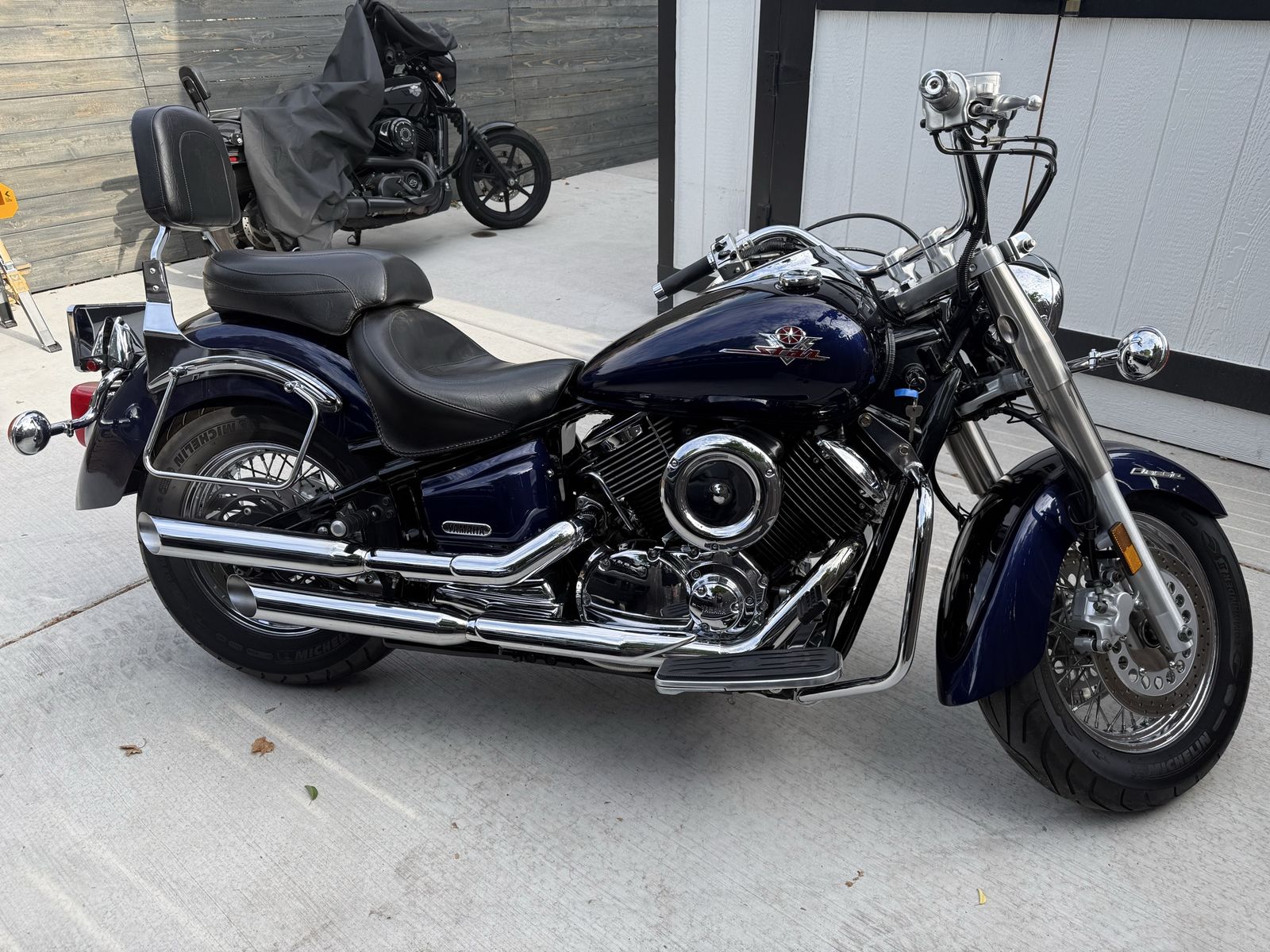 2001 Yamaha V Star 1100 Classic – 14,545 Miles