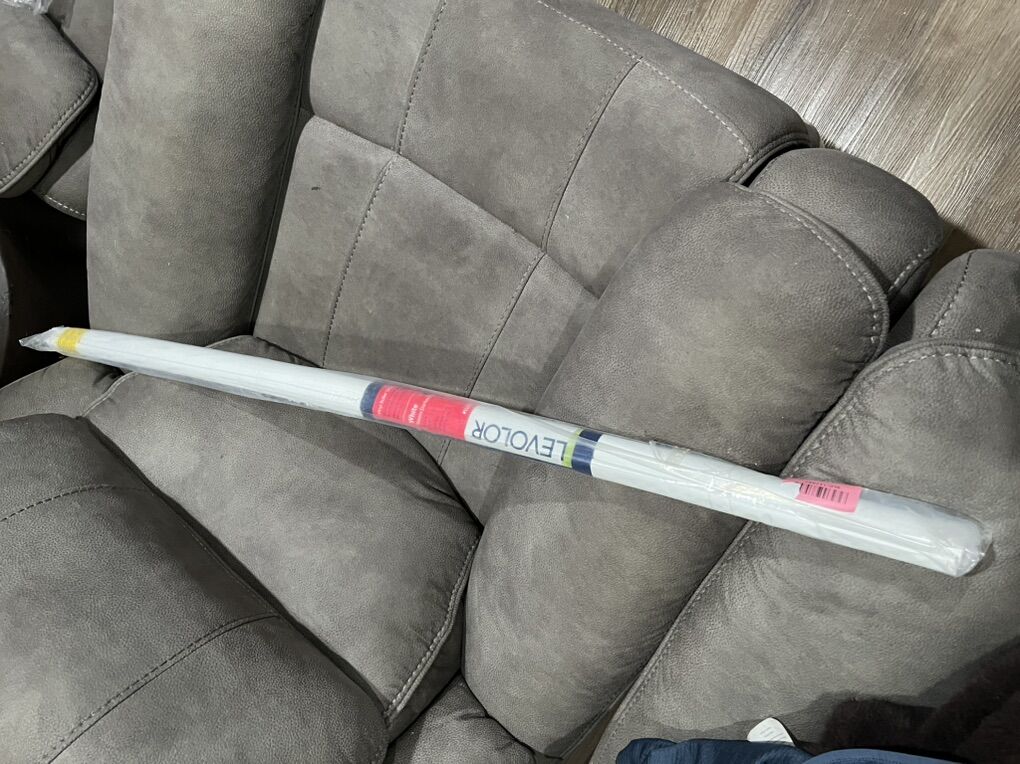 LEVOLOR 55-in x 72-in Cordless Roller Shade