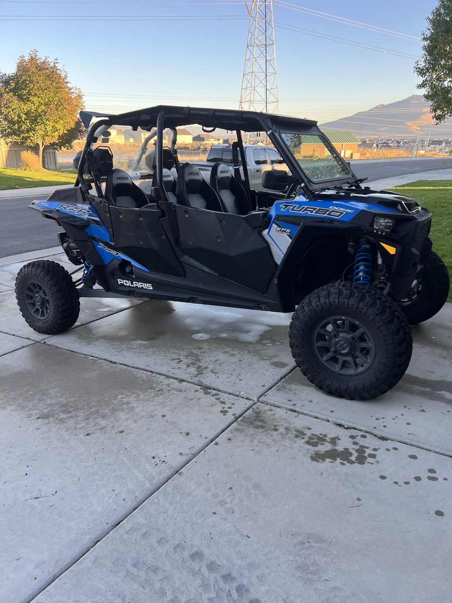 2018 RZR4 TURBO EPS With Trailer