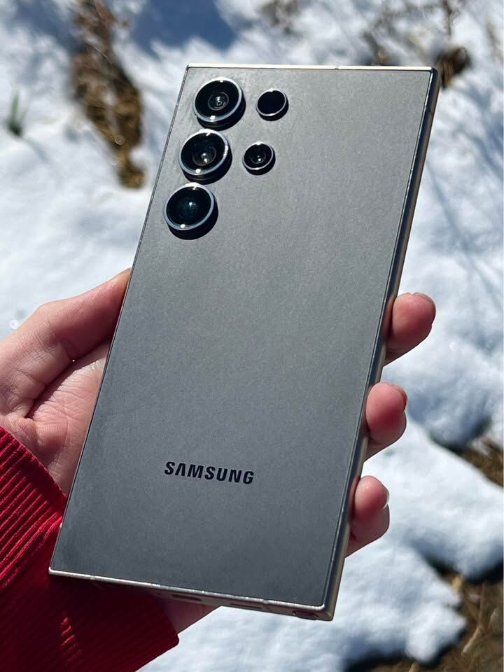 Samsung Galaxy S24 Ultra 128GB - Unlocked