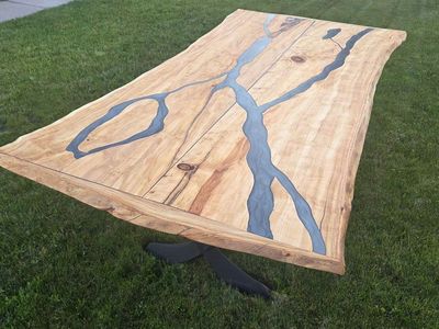 Live Edge Table
