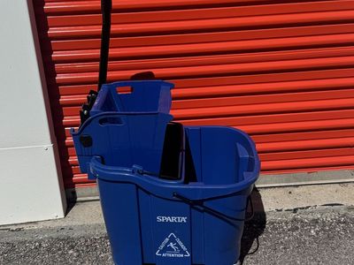 Mop Bucket (Commercial *HEAVY DUTY!*