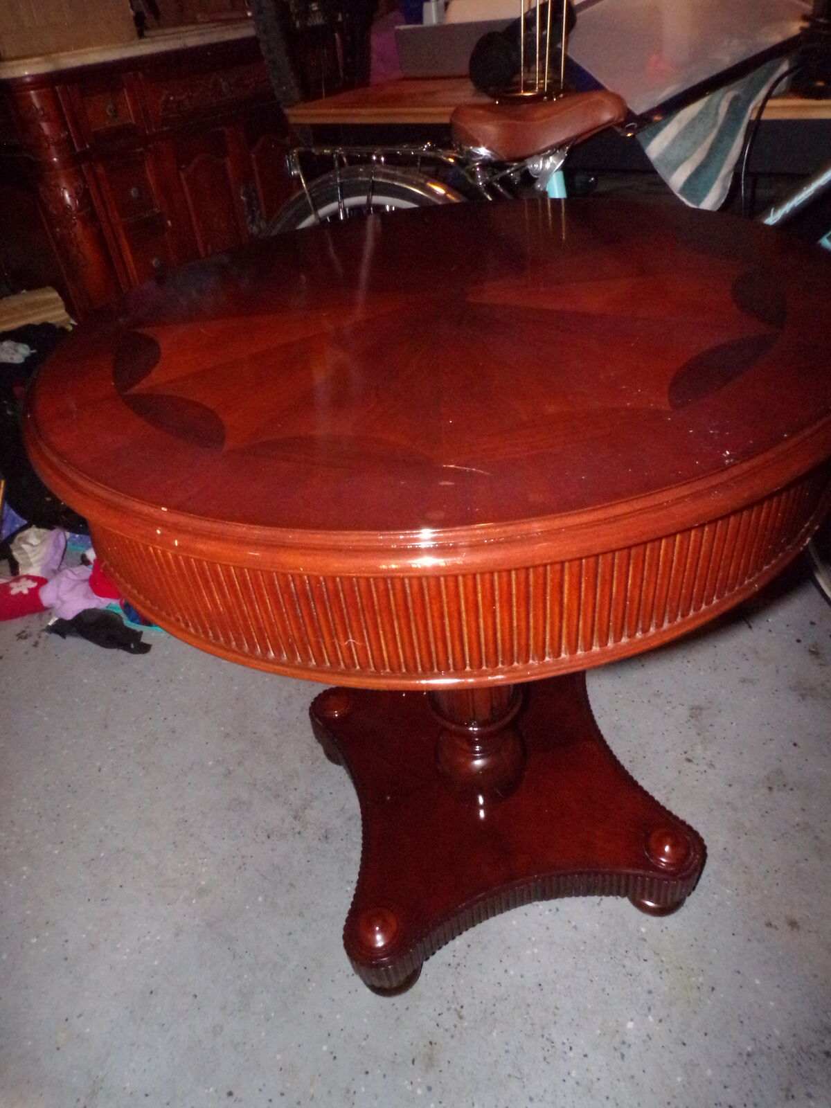 Ellsworth Foyer Table