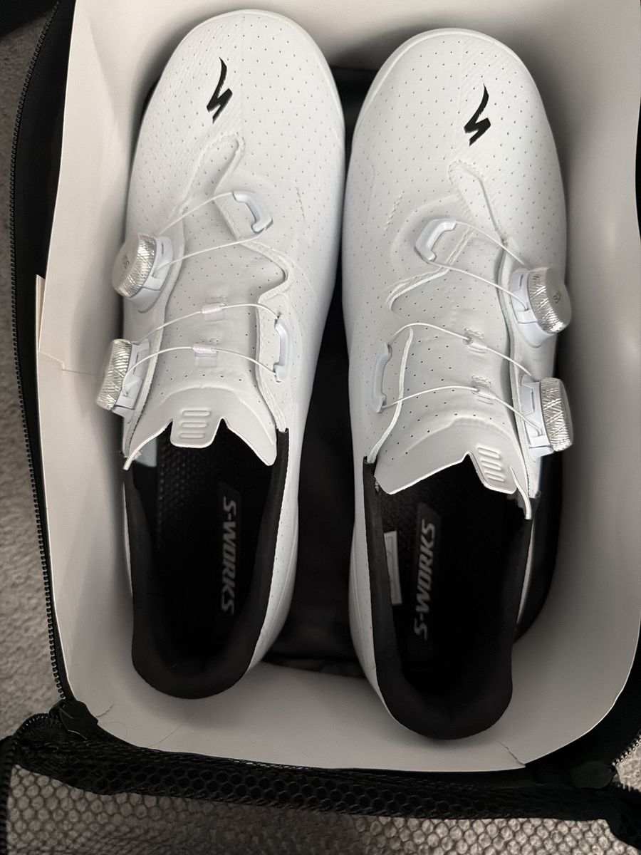 New SWORKS TORCH shoes 44 wide.