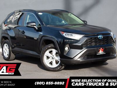 2021 TOYOTA RAV4 XLE