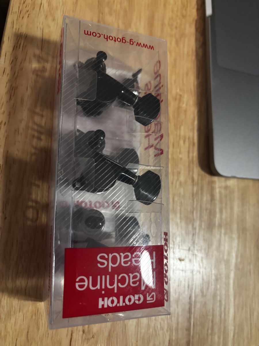 Black Gotoh Schaller-style Knob Tuners for R/H Fender guitars