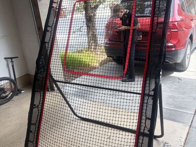 Rebounder Training Screen - Black & Red Frame