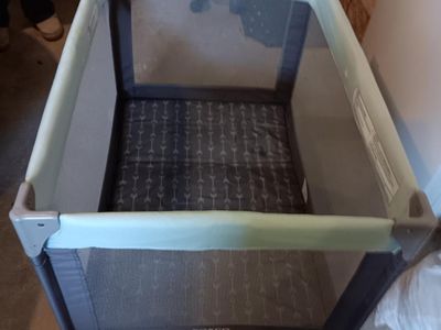 Cosco Funsport Portable Playard - Gray/Mint Green Pack 'n Play with Mattress