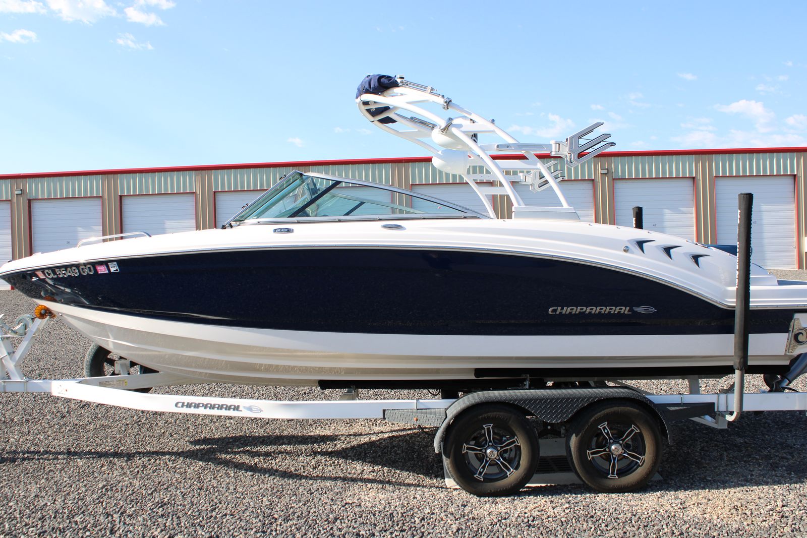 2022 Chaparral 23 Surf ( Very Clean Low Hour Boat! )