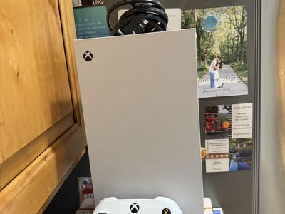 Microsoft Xbox Series x White Console with Controller and Power Cable