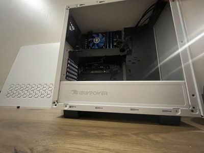 Gaming PC White
