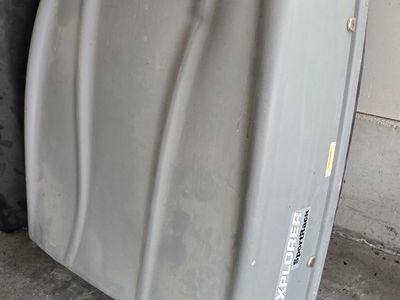 Rooftop cargo carrier