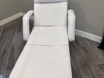 Tattoo/ piercing chair