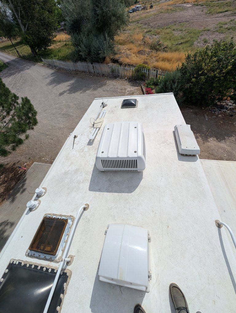 Main image 10