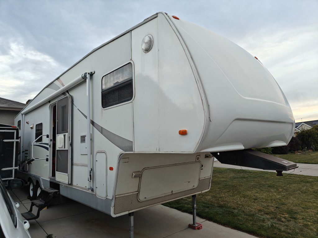 2005 Trail Bay TB3529BH