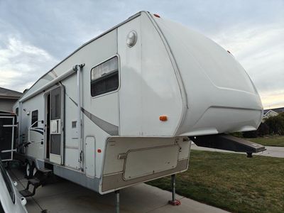 2005 Trail Bay TB3529BH