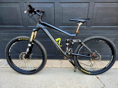 2010 Trek Fuel EX 8 – Full Suspension – Fox Air Shox - Medium Frame