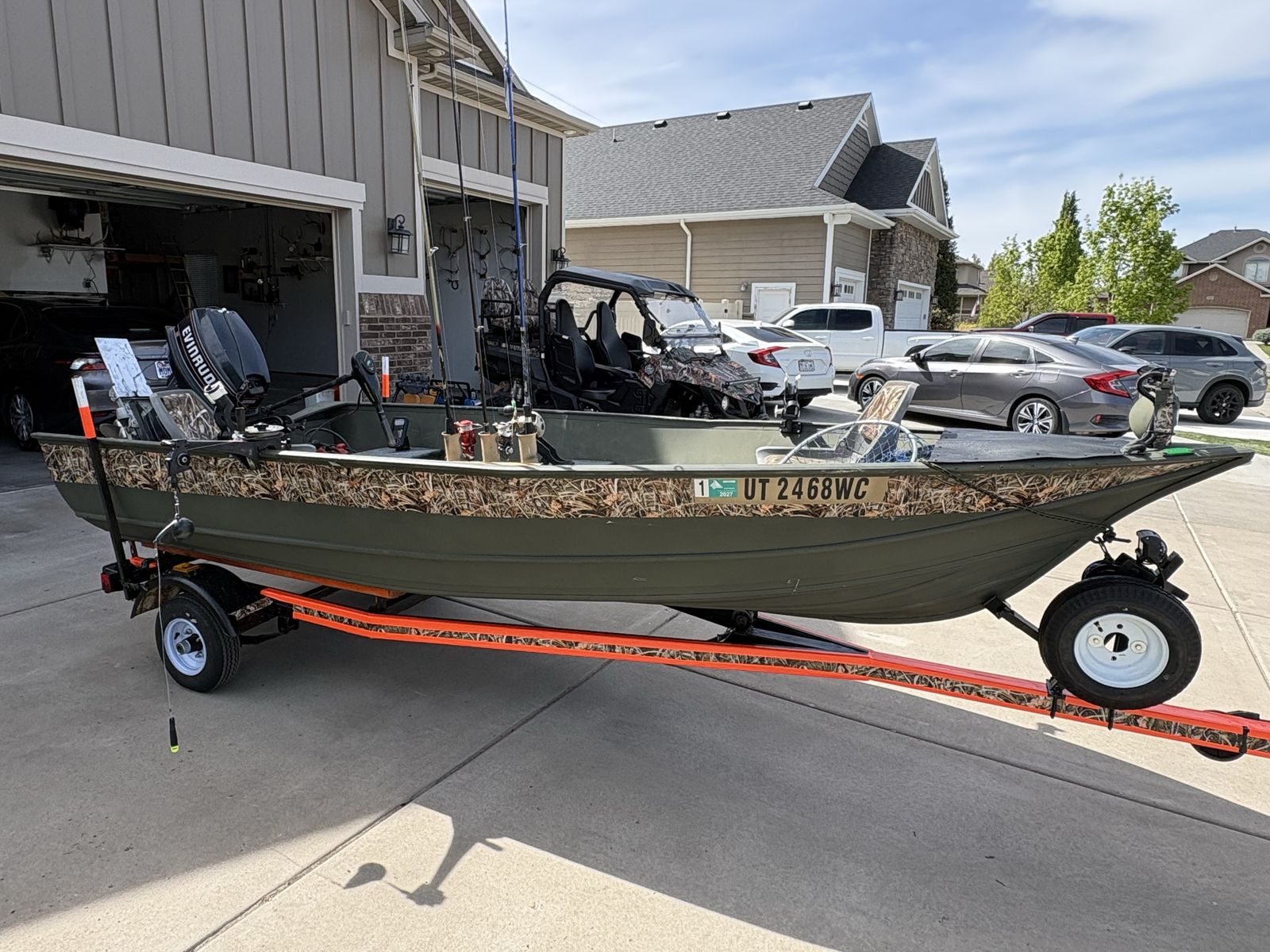 Price Reduced -14ft GREGOR w/25hp Evinrude Awsm!
