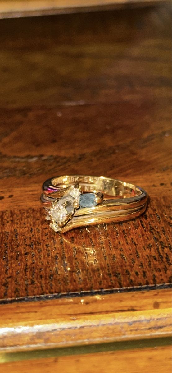 14k Yellow Gold Ring size 8