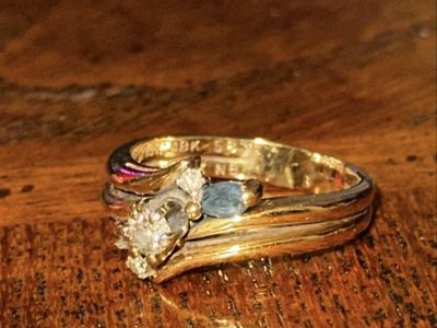 14k Yellow Gold Ring size 8