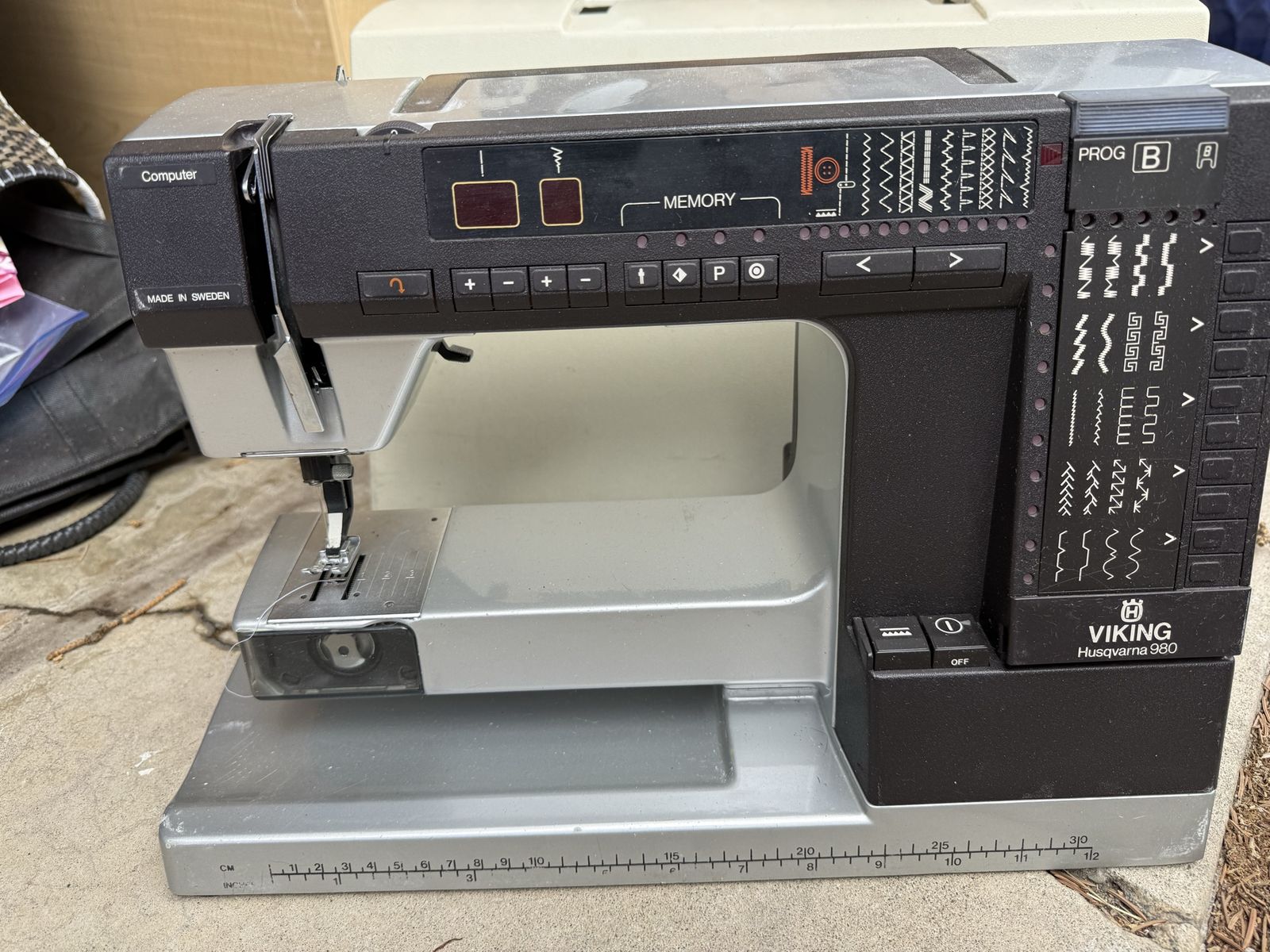 Husqvarna Viking 990 Computer Sewing Machine - Made in Sweden, Computerized Operation