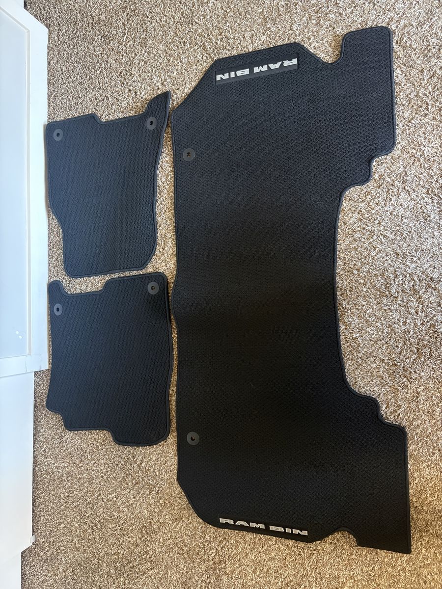 2021 Dodge Ram 1500 Floor Mat Set (OEM carpet)