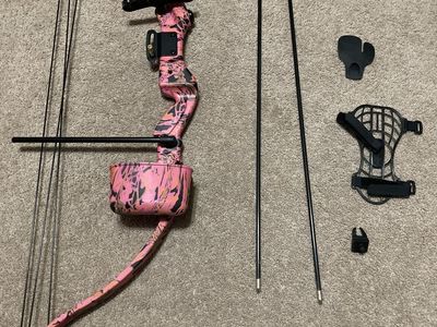 Youth Compound Bow Set – $45