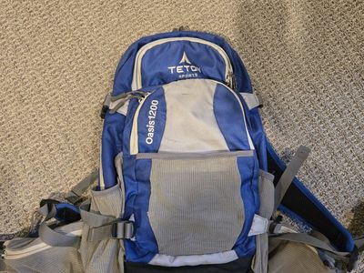 TETON Sports Oasis 1200 Hydration Backpack - Blue/Gray