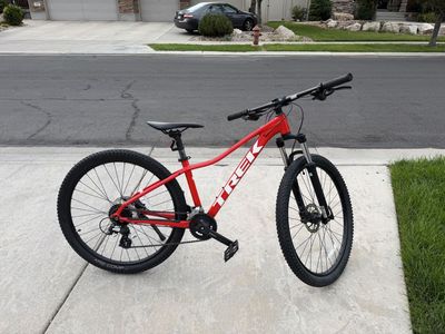 Trek Marlin 5 (Size Small)
