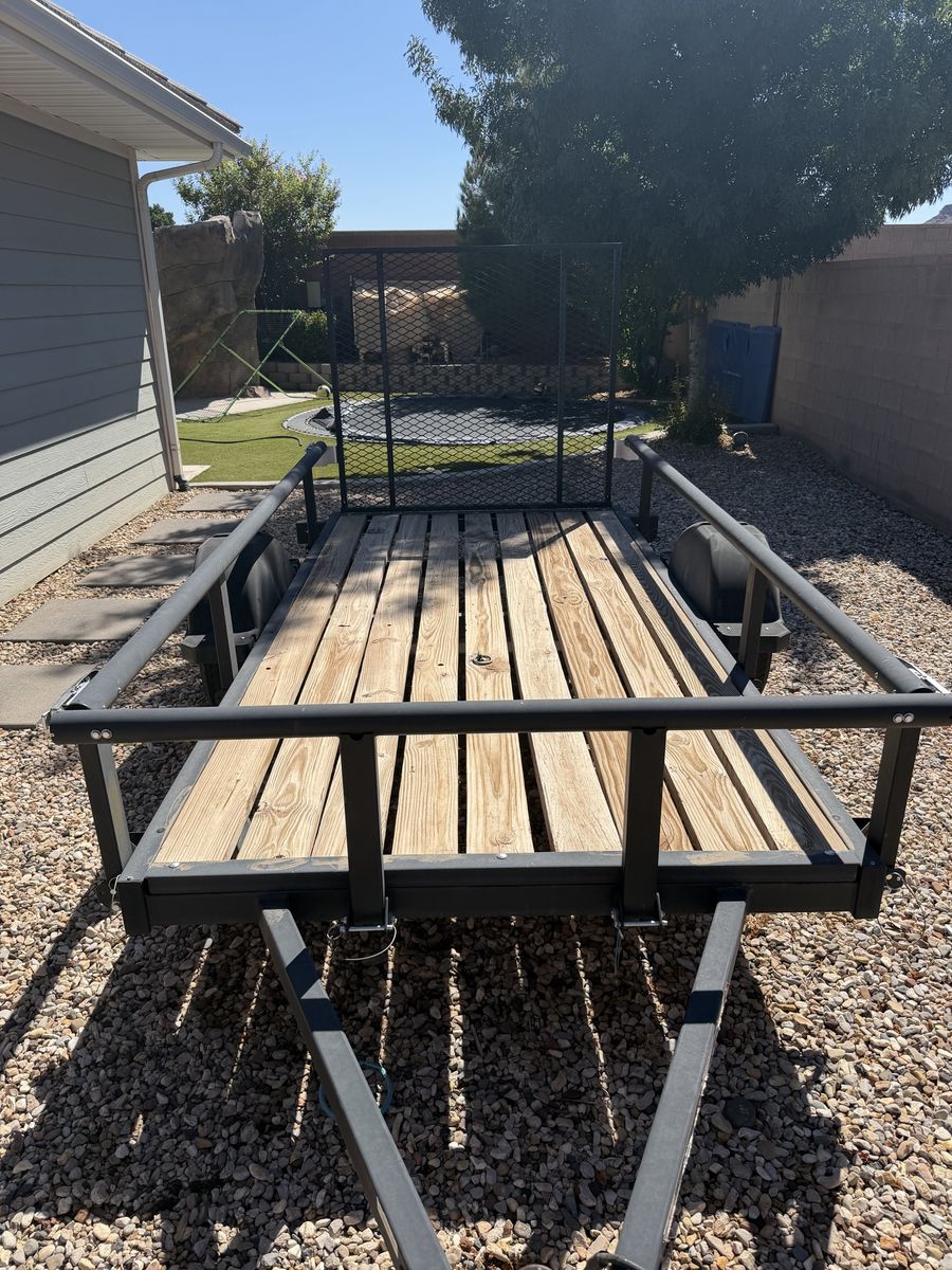 Karavan utility trailer 5x10