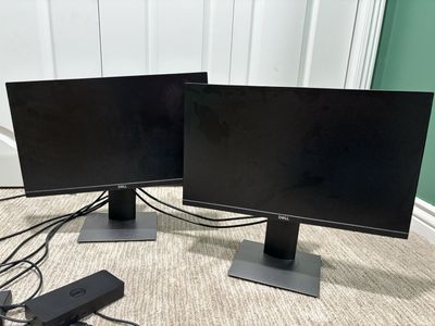 Full Home Office Equipment - Dell Monitors & Docking Station - Dual Setup for Enhanced Productivity (Great Condition)