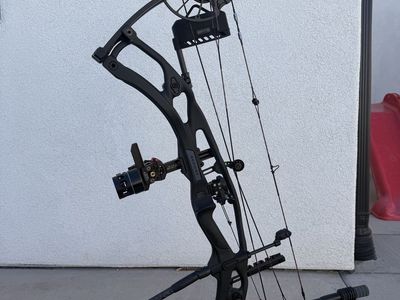 Hoyt Carbon RX-9 Ultra