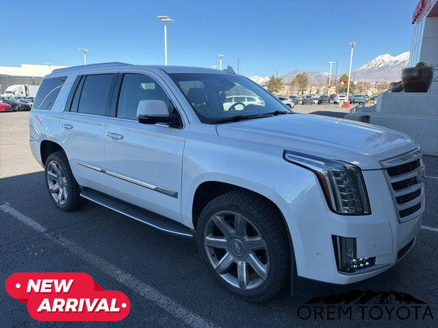 2017 Cadillac Escalade Luxury