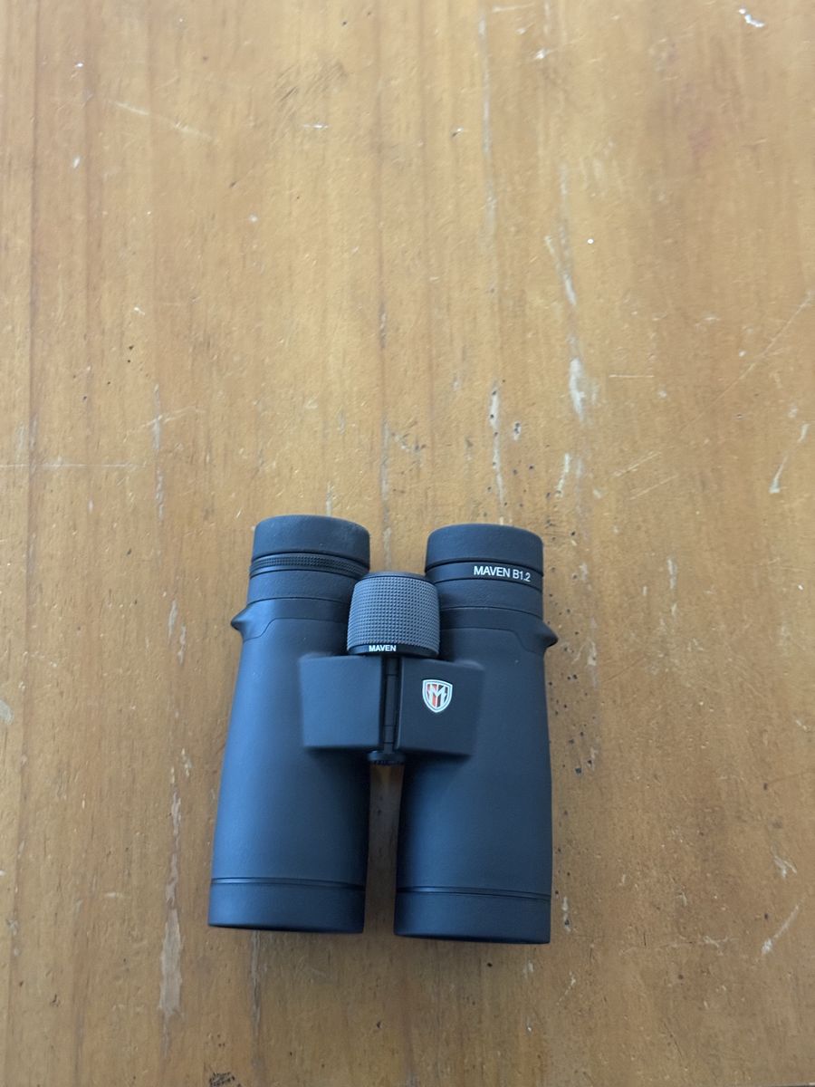 Maven b1.2 binoculars 10x42