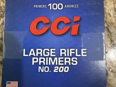 CCI Large Rifle Primers No. 200 - 100 Count Box