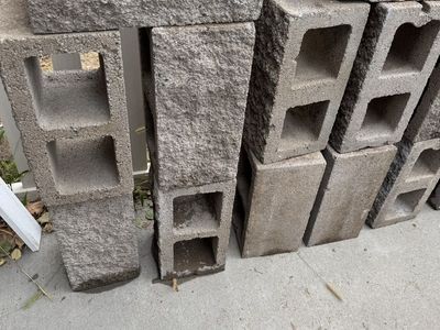 Cored Concrete / Split-face Cinder Blocks