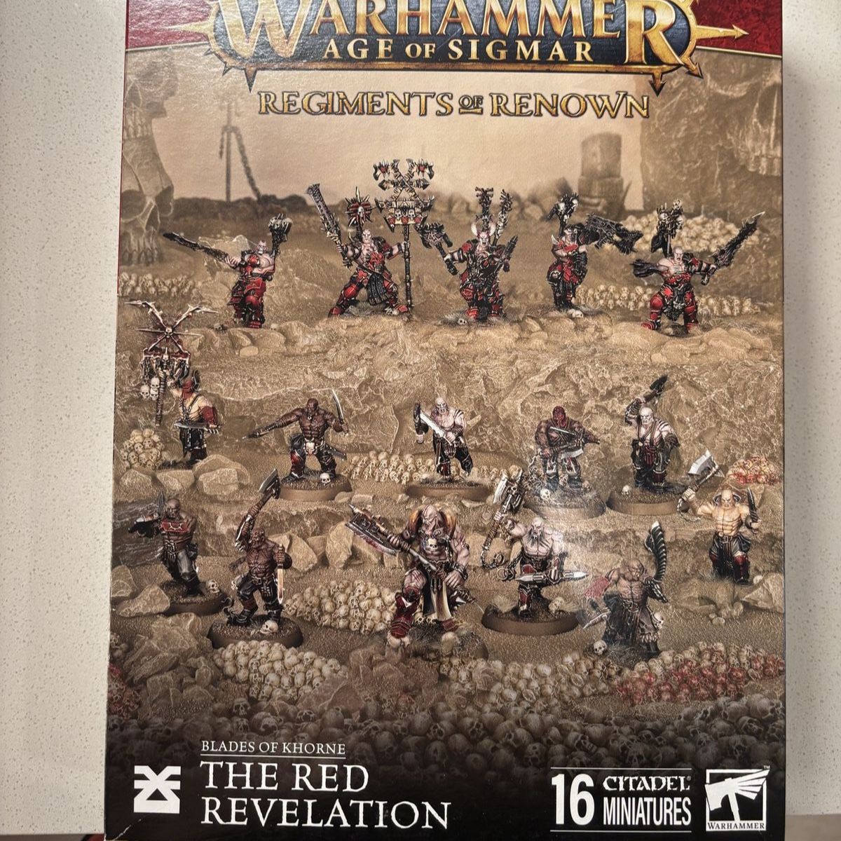 Warhammer Age of Sigmar Regiments of Renown: The Red Revelation - 16 Citadel Miniatures