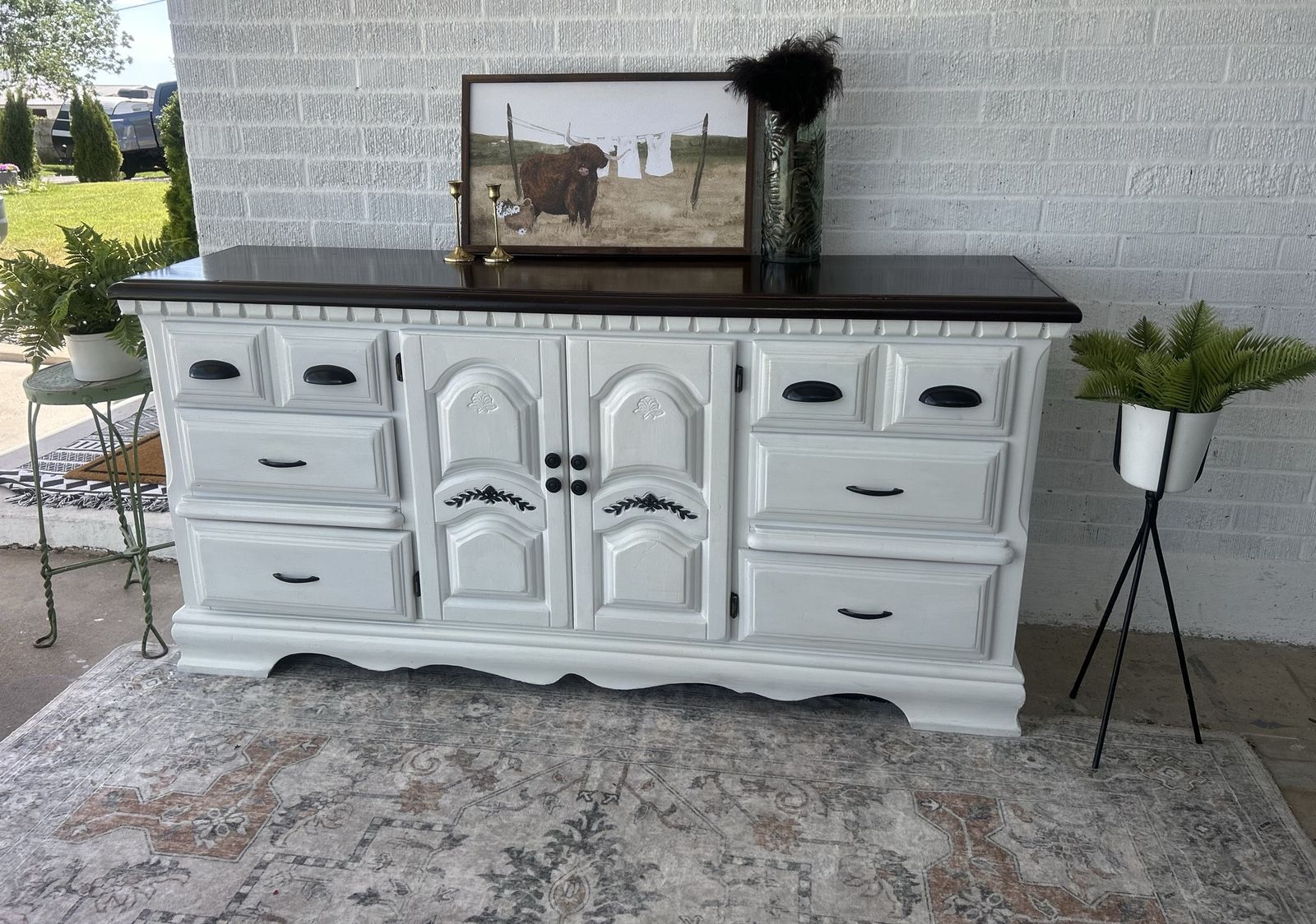 Dresser