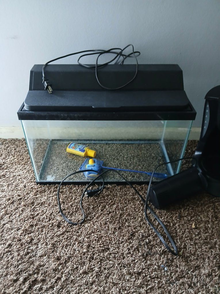 Main image 3