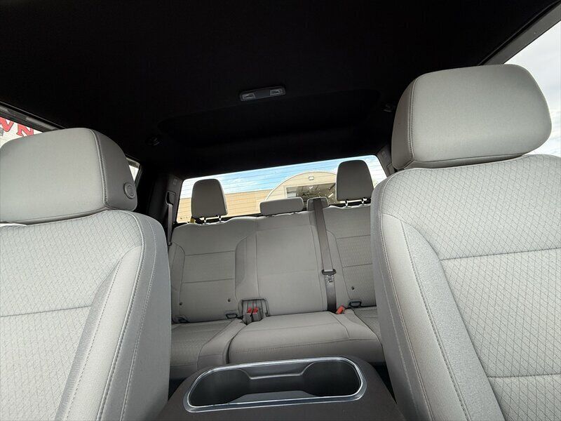 Main image 14