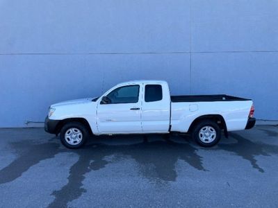 2015 TOYOTA TACOMA Base