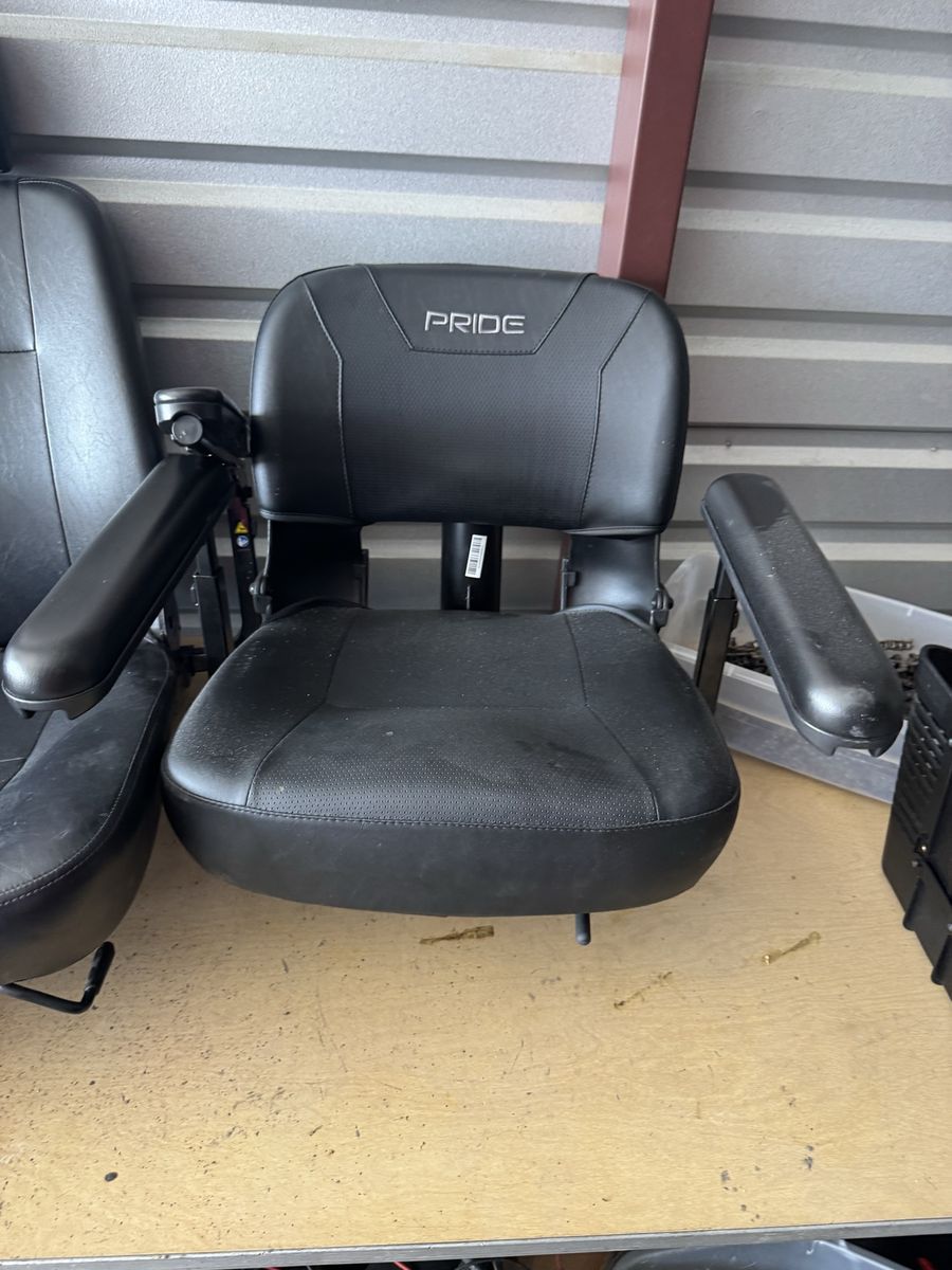 Pride Mobility Scooter Seat - Black, Adjustable Armrests