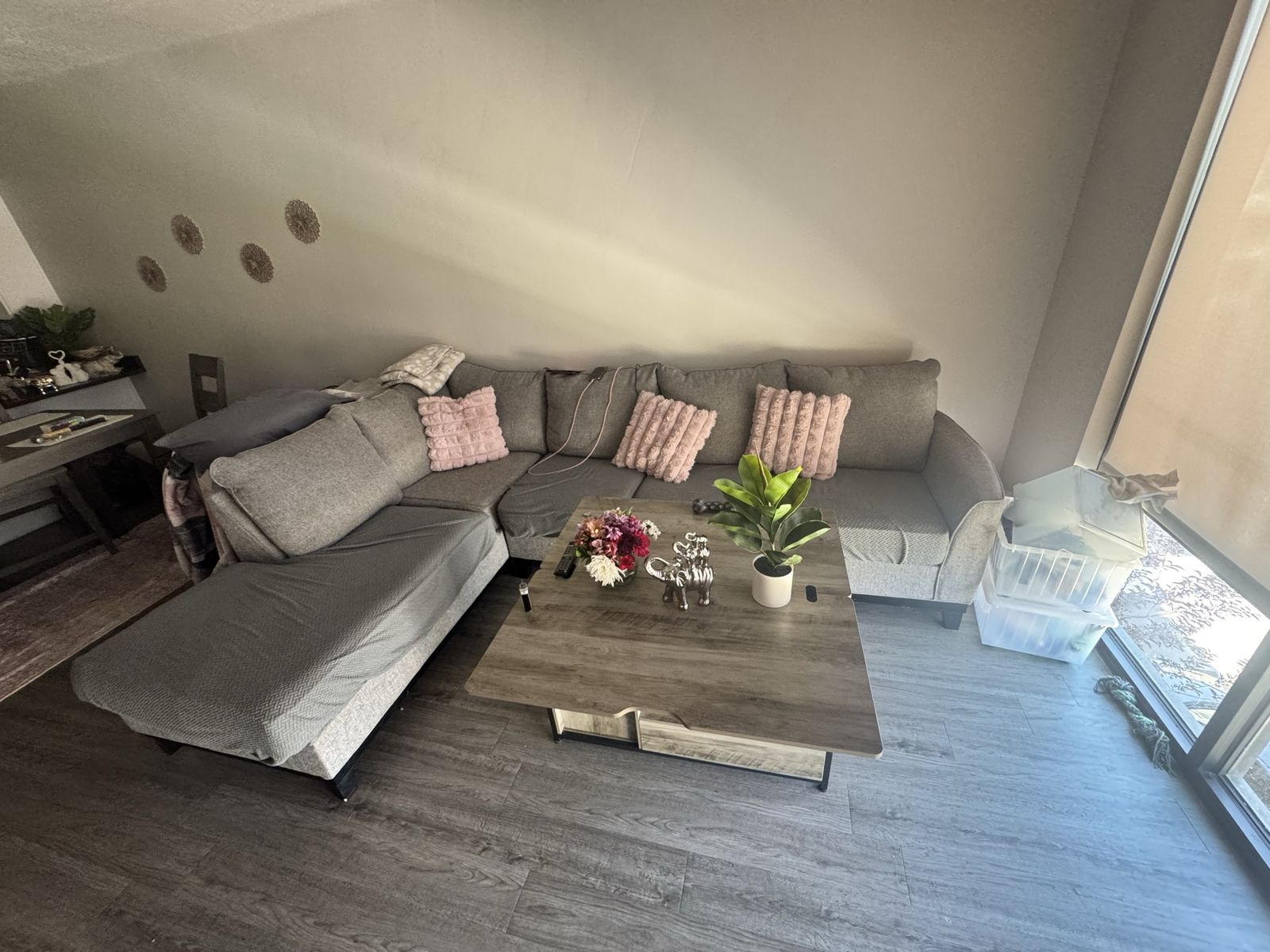 Gray L-Shaped Sectional Sofa with Chaise Lounge